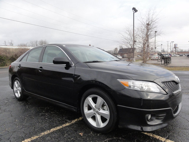 Toyota Camry 2011 photo 1
