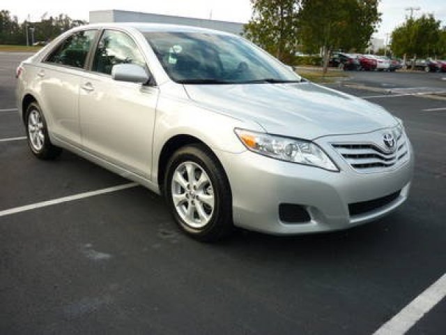 Toyota Camry 2011 photo 3