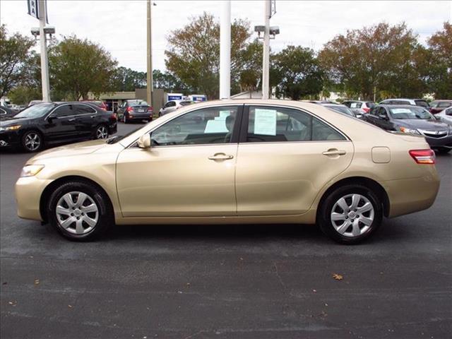 Toyota Camry 2011 photo 1