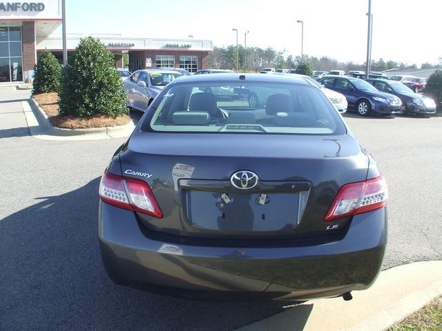 Toyota Camry 2011 photo 2