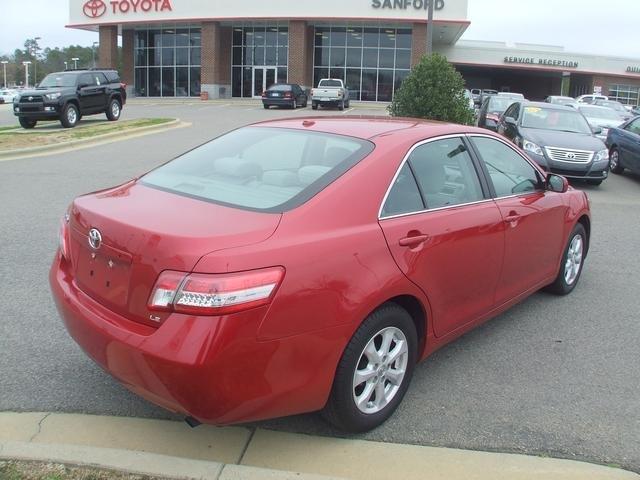 Toyota Camry 2011 photo 1