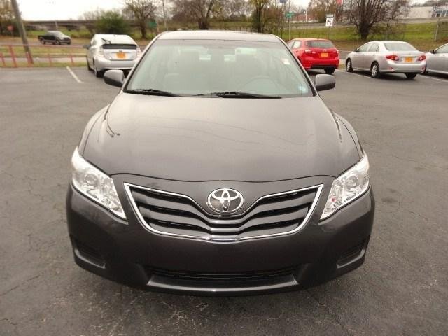 Toyota Camry 2011 photo 1