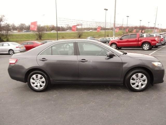 Toyota Camry 2011 photo 3