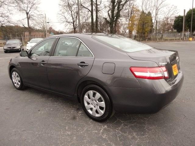 Toyota Camry 2011 photo 5
