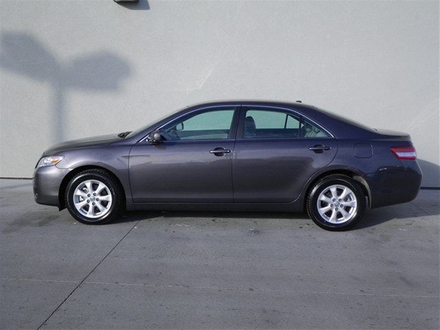 Toyota Camry 2011 photo 3