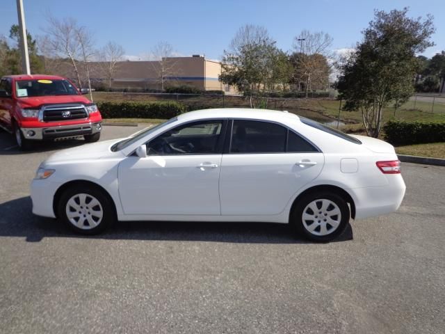 Toyota Camry 2011 photo 1