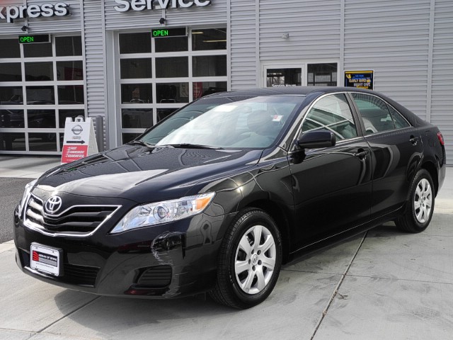 Toyota Camry 2011 photo 2