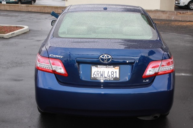 Toyota Camry 2011 photo 5
