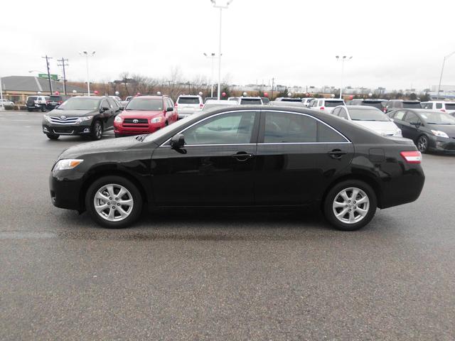 Toyota Camry 2011 photo 3