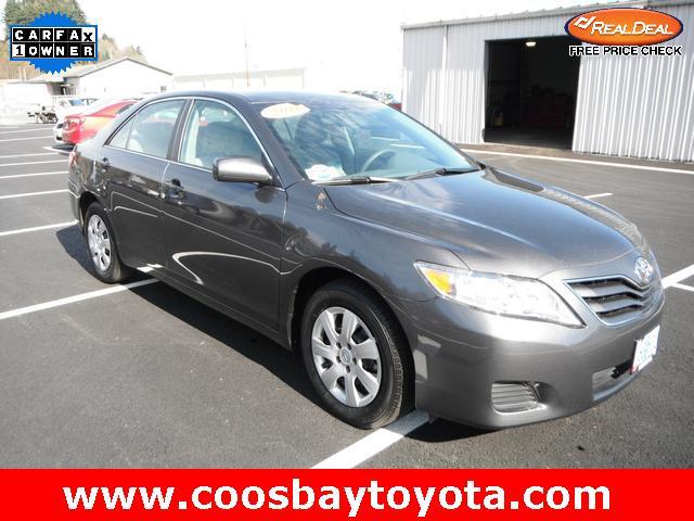 Toyota Camry 2011 photo 1
