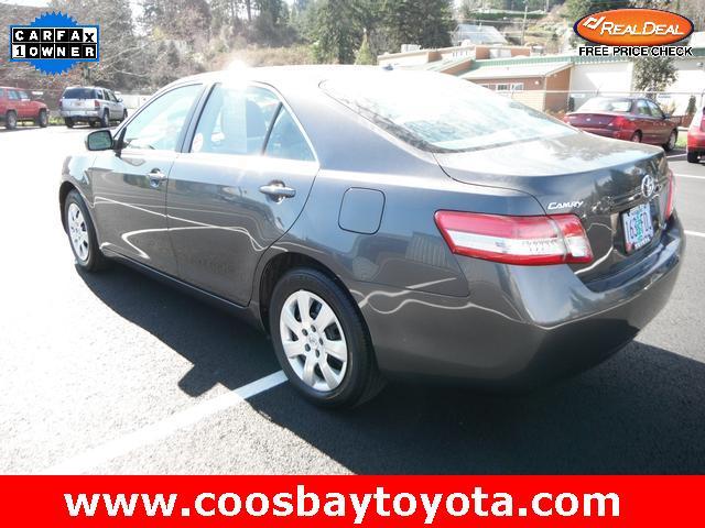 Toyota Camry 2011 photo 3