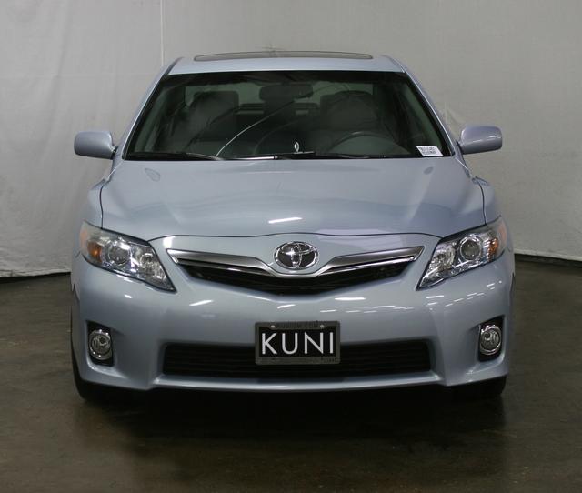 Toyota Camry 2011 photo 1