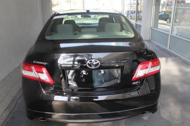 Toyota Camry 2011 photo 4