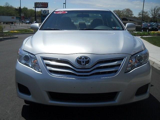 Toyota Camry 2011 photo 2