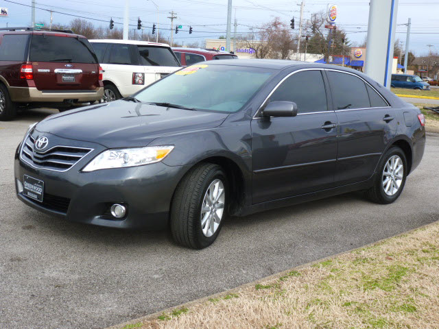Toyota Camry 2011 photo 2
