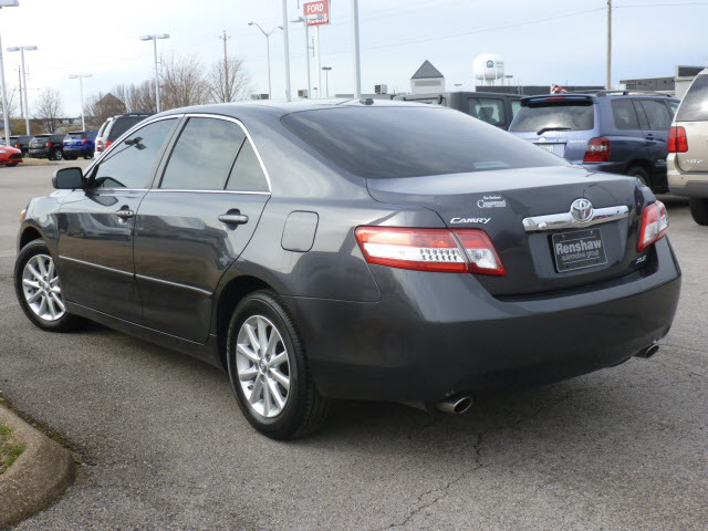 Toyota Camry 2011 photo 3