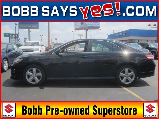 Toyota Camry 2WD Eddie Bauer Super Clean Sedan