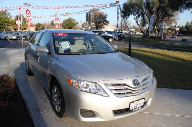 Toyota Camry 2011 photo 5