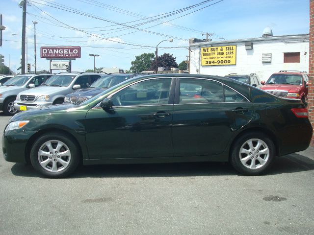Toyota Camry 2011 photo 2