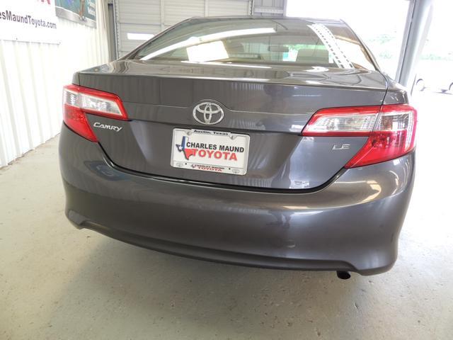 Toyota Camry 2012 photo 26