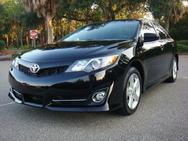 Toyota Camry 2012 photo 1