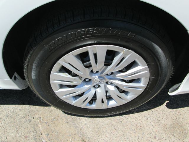 Toyota Camry 2012 photo 1