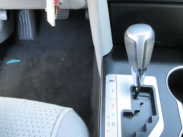 Toyota Camry 2012 photo 2