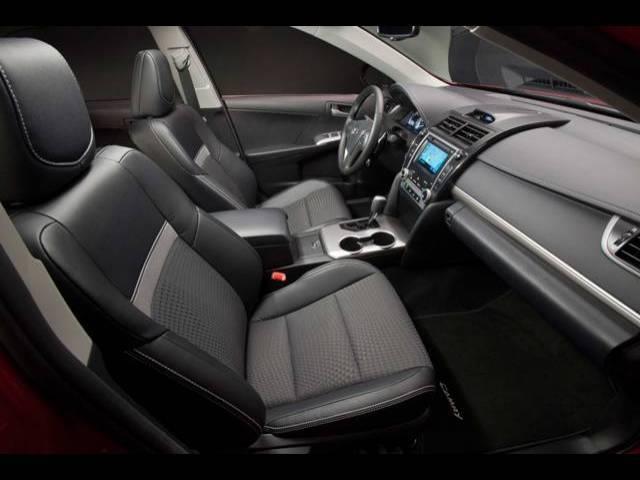 Toyota Camry 2012 photo 4