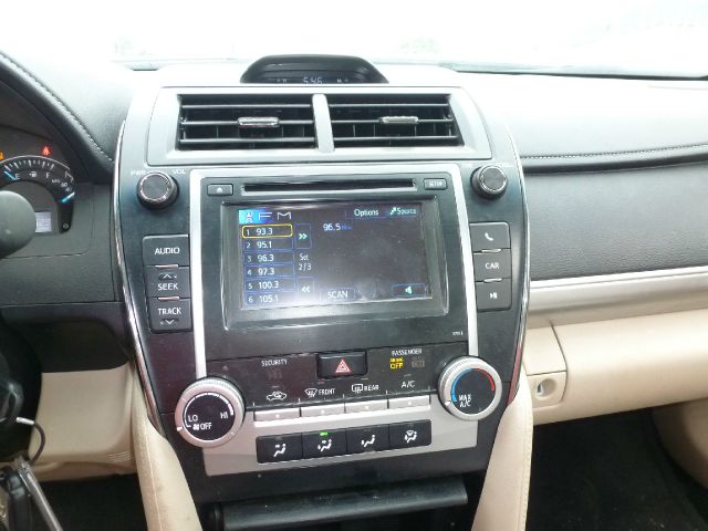 Toyota Camry 2012 photo 11