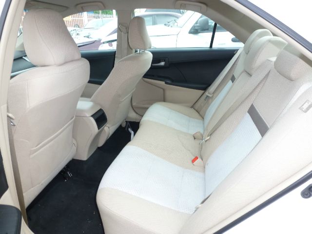 Toyota Camry 2012 photo 6