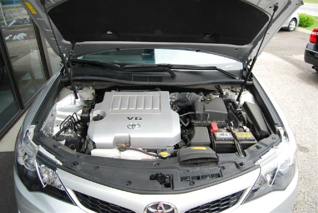 Toyota Camry Continuously Variable Transmission Sedan