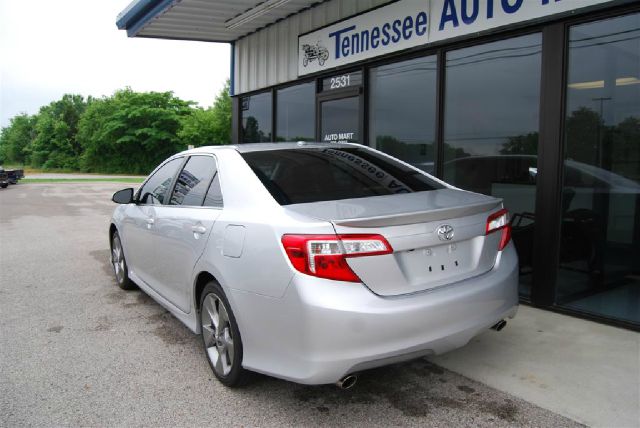 Toyota Camry 2012 photo 2