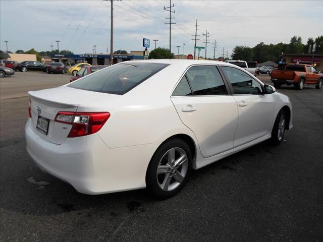 Toyota Camry 2012 photo 2