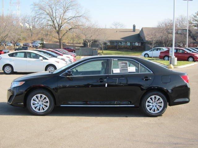 Toyota Camry 2012 photo 2