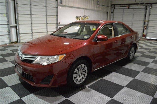 Toyota Camry 2012 photo 2