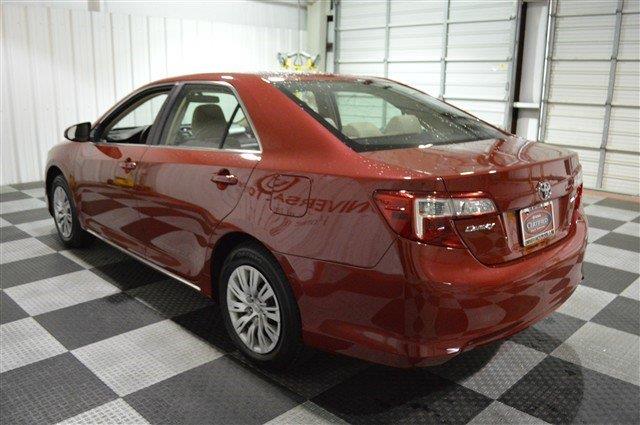 Toyota Camry 2012 photo 3
