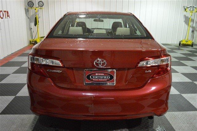 Toyota Camry 2012 photo 4