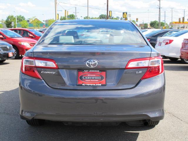 Toyota Camry 2012 photo 1