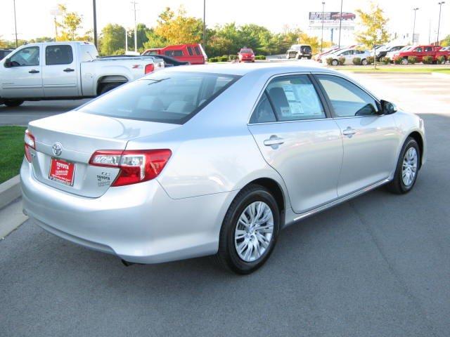 Toyota Camry 2012 photo 1