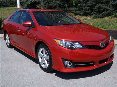 Toyota Camry 2012 photo 1