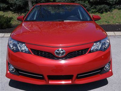 Toyota Camry 2012 photo 2