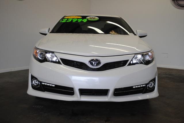 Toyota Camry 2012 photo 3