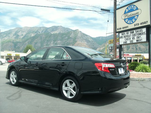 Toyota Camry 2012 photo 1