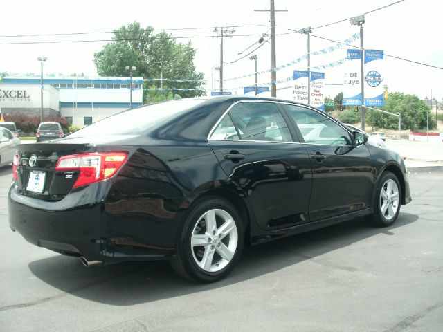 Toyota Camry 2012 photo 2