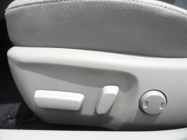 Toyota Camry 2012 photo 8