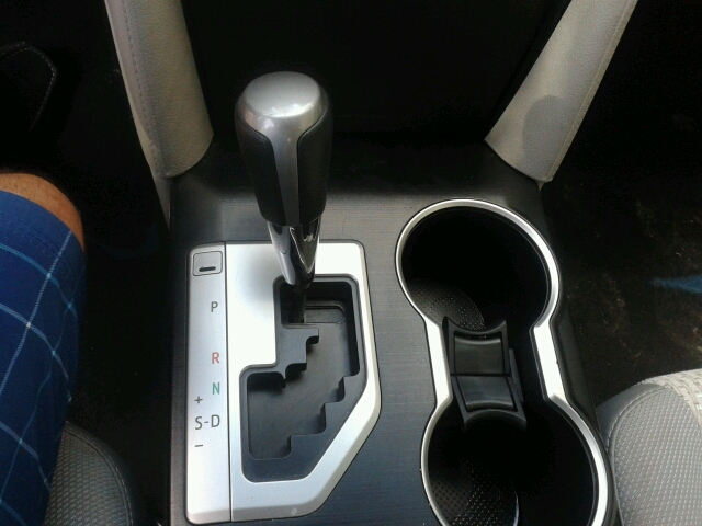 Toyota Camry 2012 photo 4