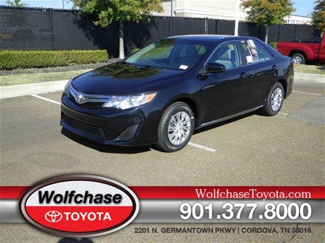 Toyota Camry 2WD Eddie Bauer Super Clean Sedan