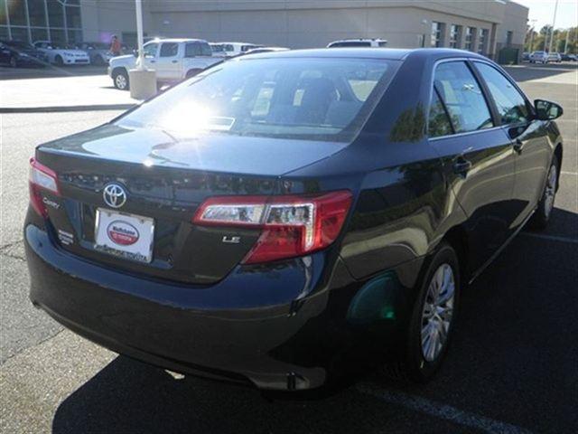 Toyota Camry 2012 photo 2