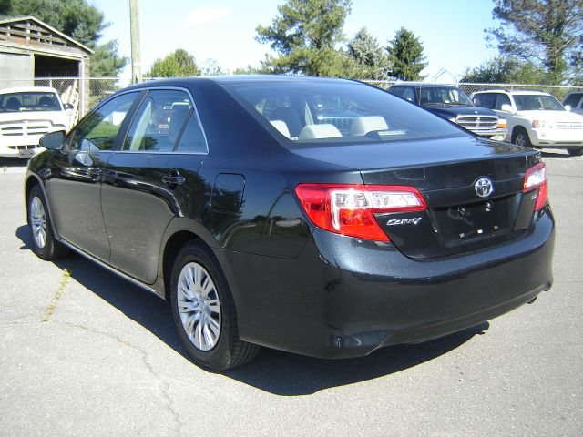 Toyota Camry X Sedan