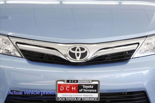 Toyota Camry 2012 photo 2